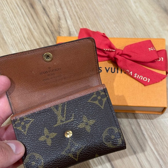 Louis Vuitton wallet/coin pouch. - Picture 6 of 8